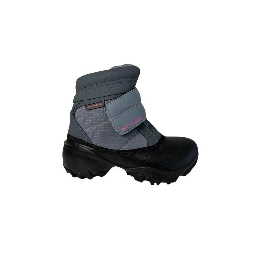 Columbia‎ Rope Tow Kruser children's snow boots gray with pink accents. Size 1Y